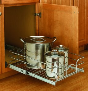 Single-Tier Wire Pull-Out